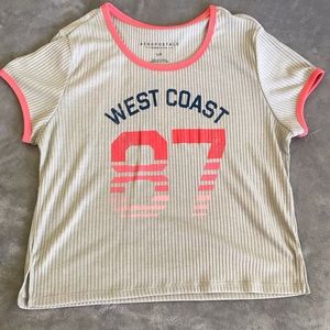 Aeropostale gray crop top